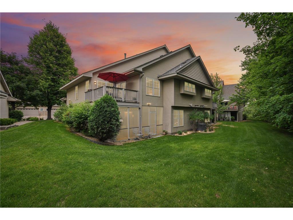1026 Saint Johns Bay Woodbury MN 55129 7088407 image4