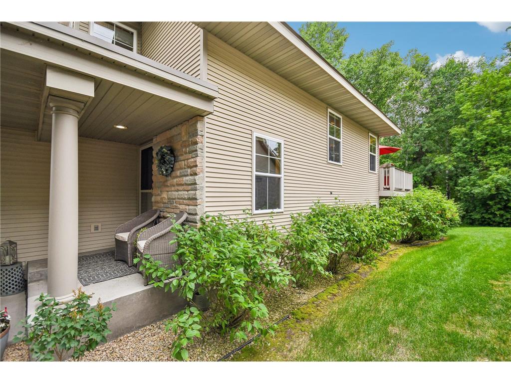 1026 Saint Johns Bay Woodbury MN 55129 7088407 image7