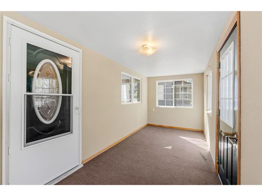 1026 Summit Avenue South Saint Paul MN 55075 7063169 image10