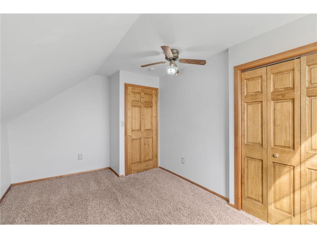 1026 Summit Avenue South Saint Paul MN 55075 7063169 image27