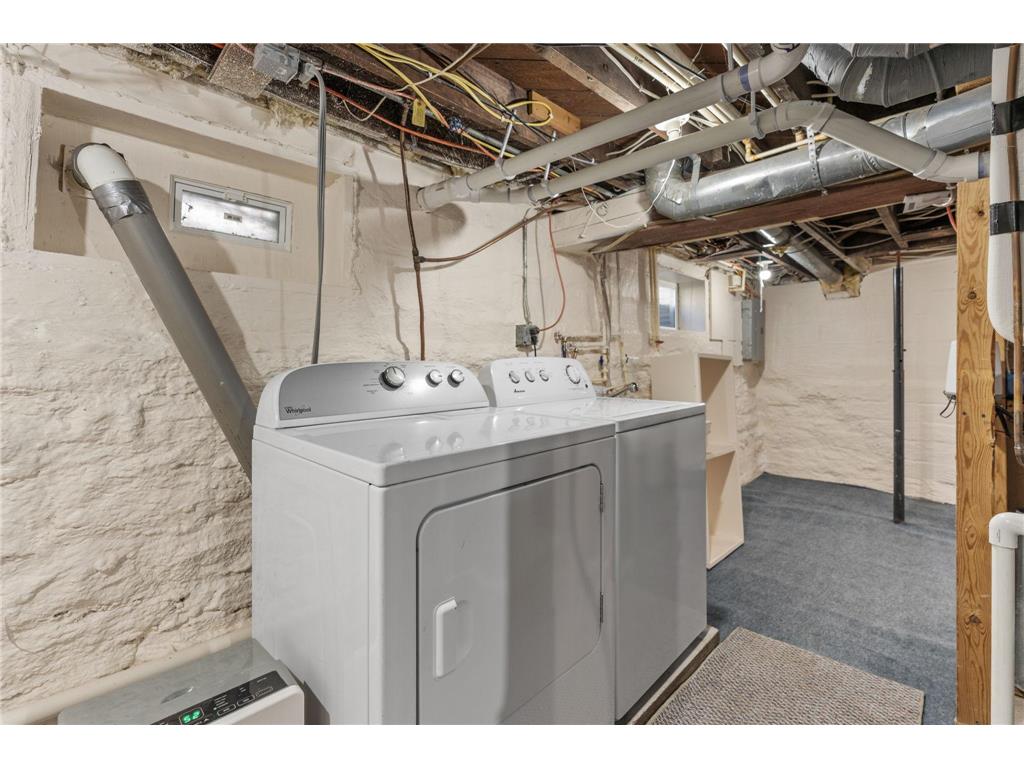 1026 Summit Avenue South Saint Paul MN 55075 7063169 image36