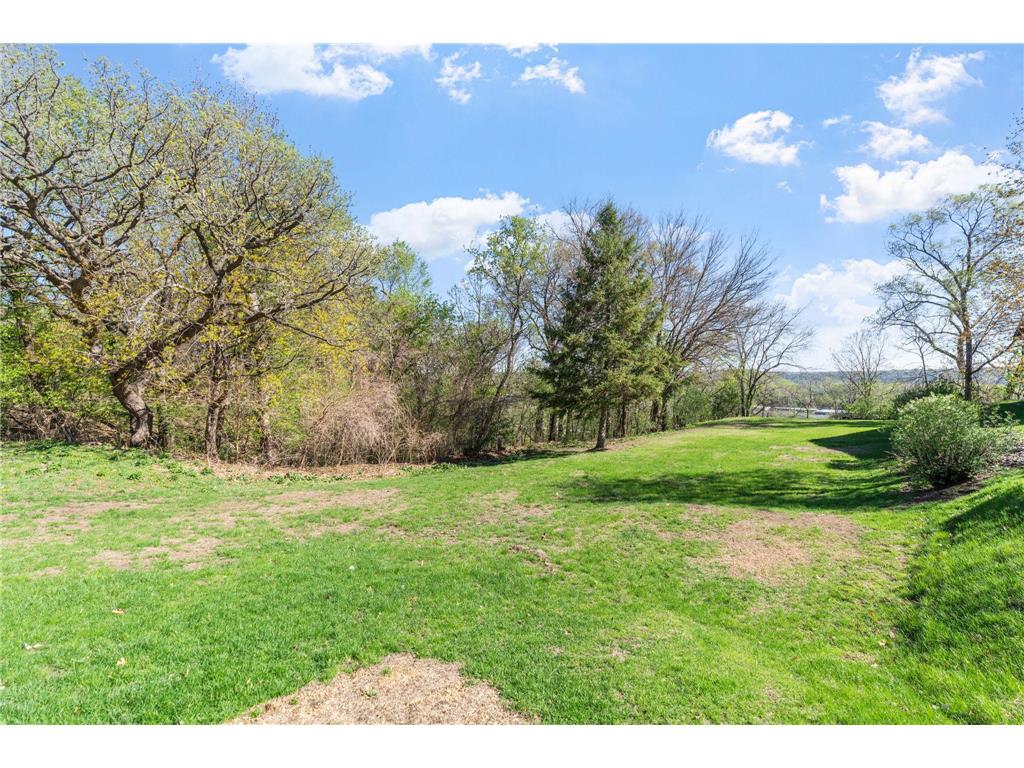 1026 Summit Avenue South Saint Paul MN 55075 7063169 image8