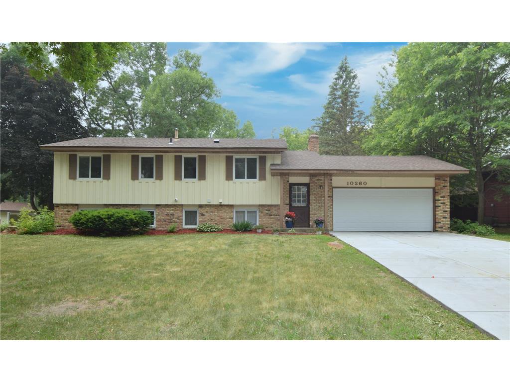 10260 Yorktown Lane N, Maple Grove, MN, 55369 MLS 6385391 Edina Realty