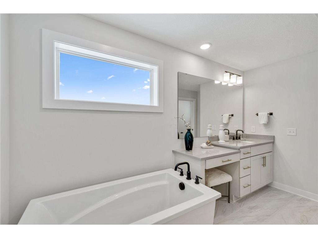 10261 Shadyview Lane N Maple Grove MN 55311 7012507 image4