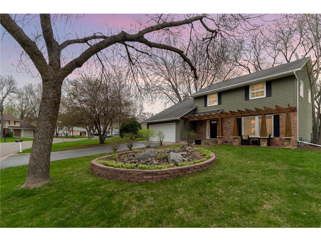 10264 Valley Lane N, Maple Grove, MN 55369 MLS 6196852 Edina