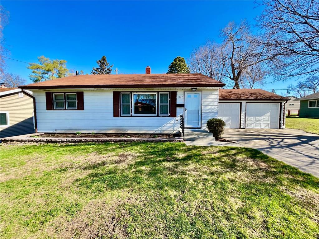 1027 Jefferson Place Fergus Falls MN 56537 6365449 image1