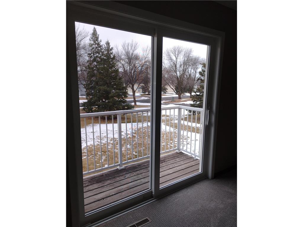 1027 Pond View Court Vadnais Heights MN 55127 7035572 image2