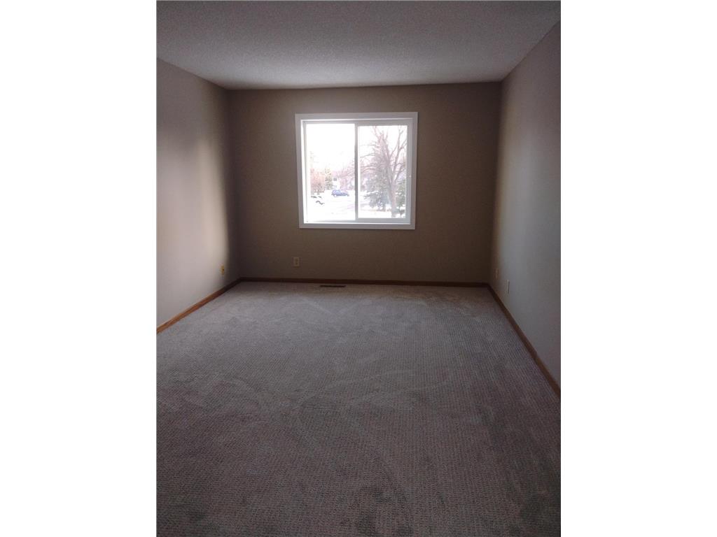 1027 Pond View Court Vadnais Heights MN 55127 7035572 image7
