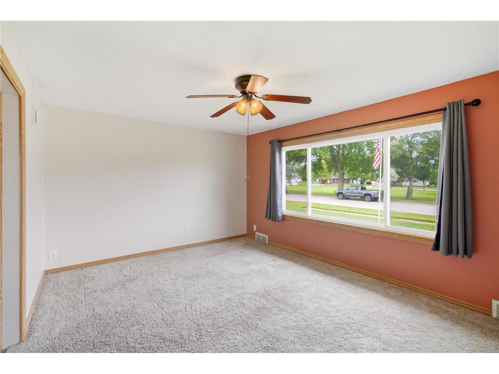 1027 Sioux Avenue Fairmont MN 56031 7109245 image10
