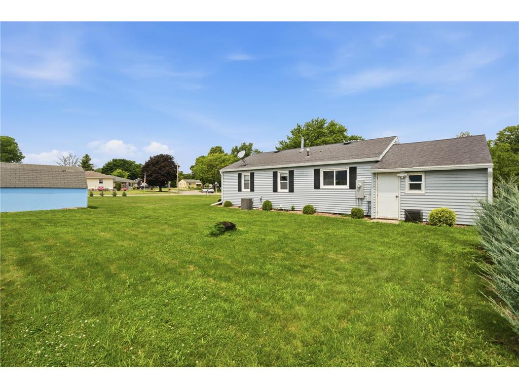 1027 Sioux Avenue Fairmont MN 56031 7109245 image23