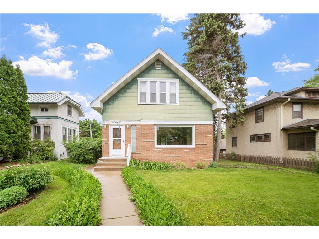 1027 Van Slyke Avenue Saint Paul MN 55103 6730205 image1