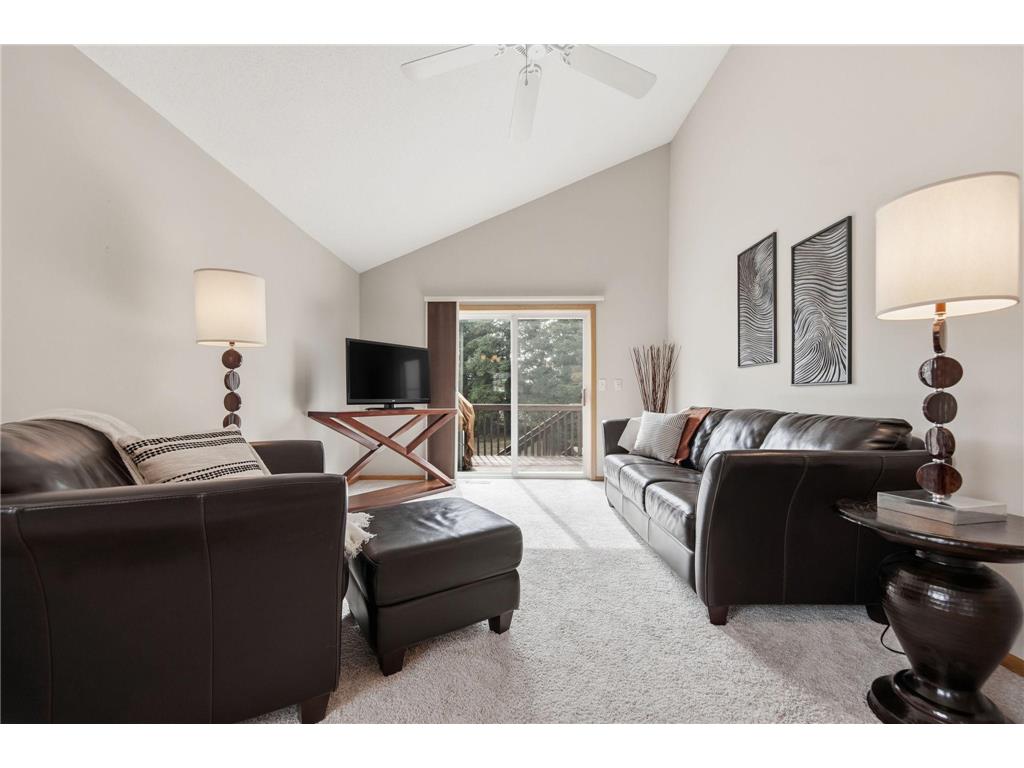 10272 Country Club Curve Woodbury MN 55129 7048124 image13