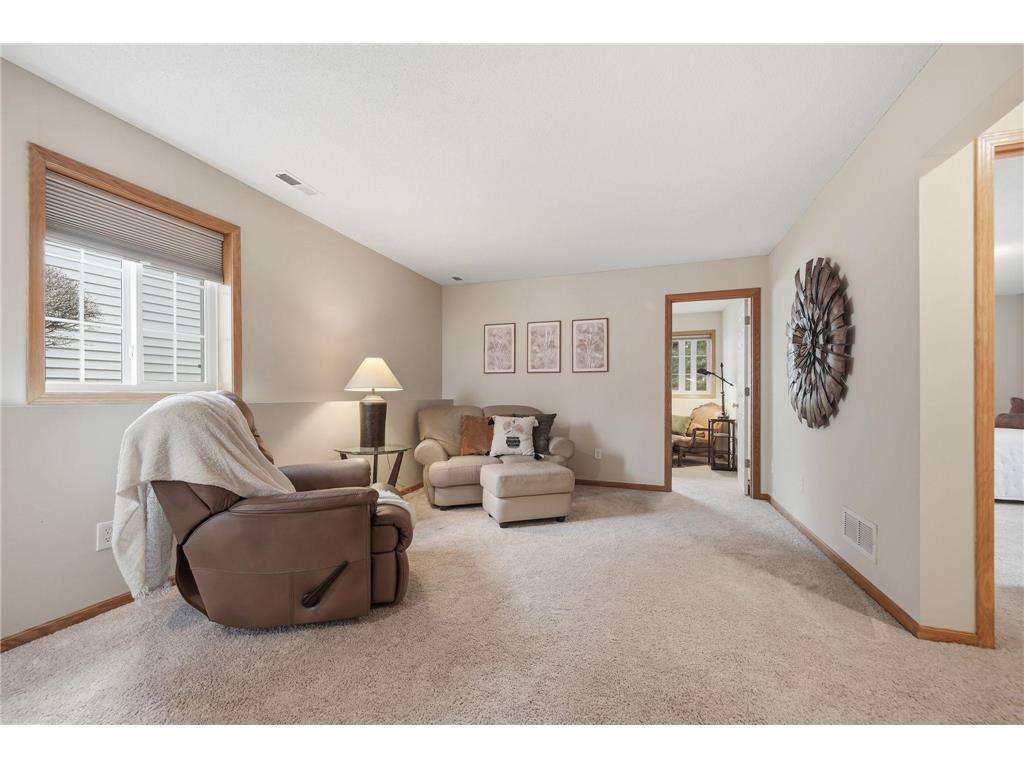 10272 Country Club Curve Woodbury MN 55129 7048124 image30