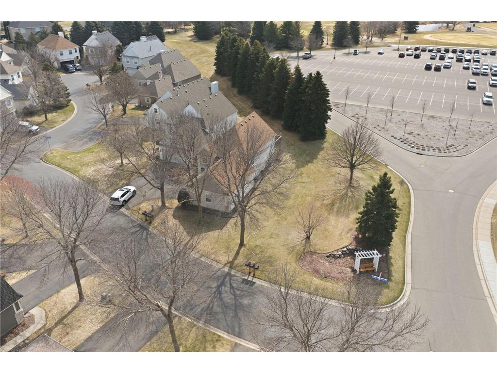 10272 Country Club Curve Woodbury MN 55129 7048124 image40
