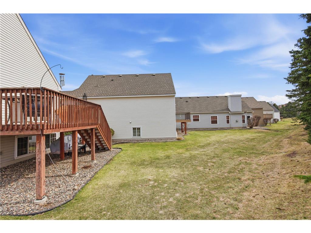 10272 Country Club Curve Woodbury MN 55129 7048124 image50