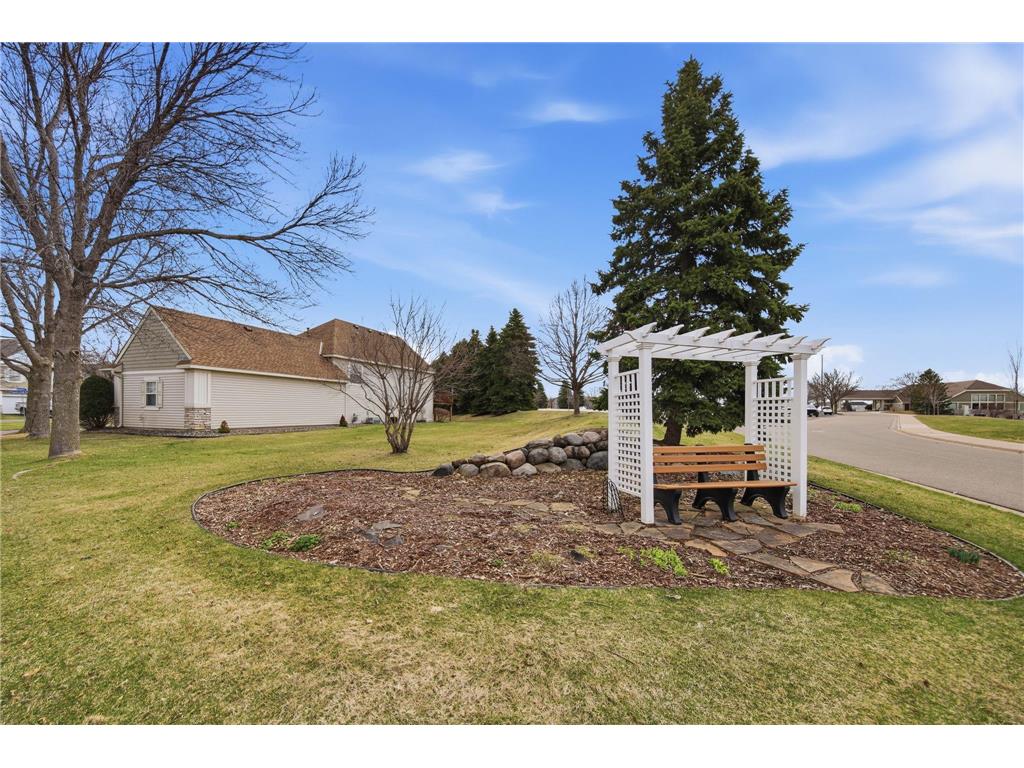 10272 Country Club Curve Woodbury MN 55129 7048124 image56