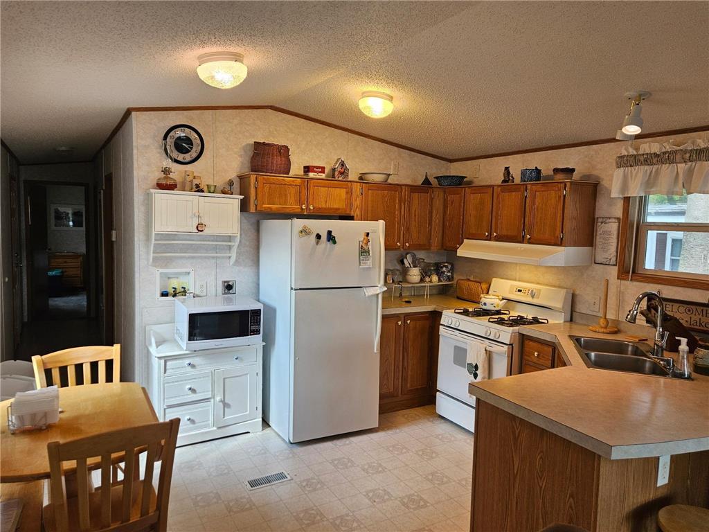 10272 Lakeside Drive Pine Lake Twp MN 55735 - Big Pine Lake 6780503 image10