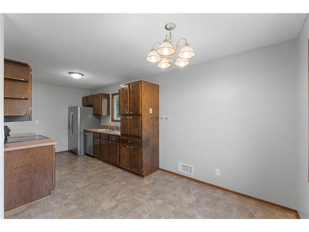 10276 Winter Place Eden Prairie MN 55347 7075417 image16