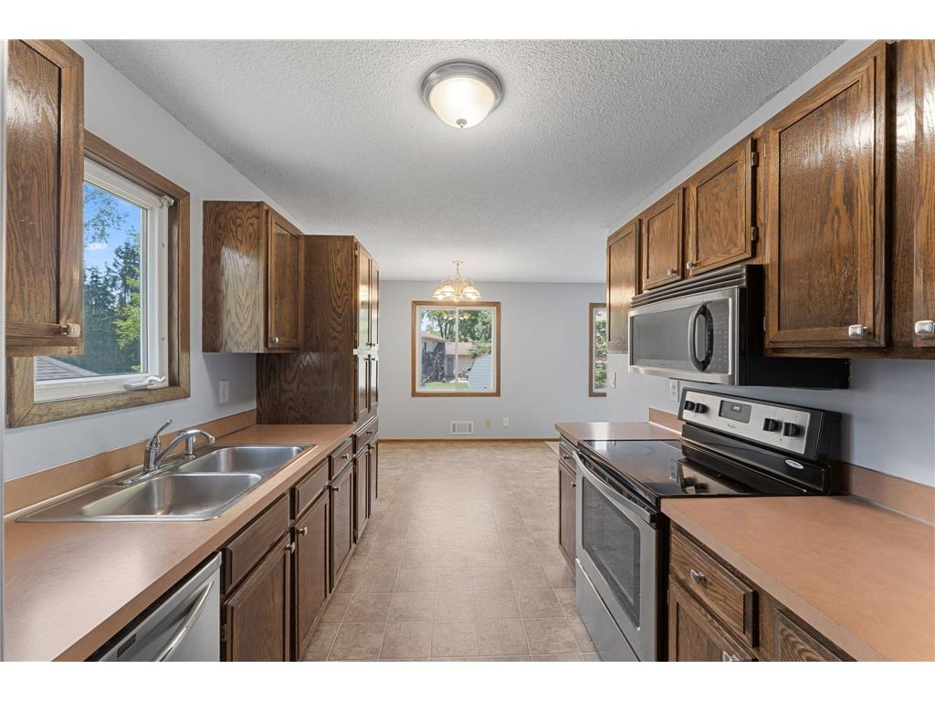 10276 Winter Place Eden Prairie MN 55347 7075417 image18