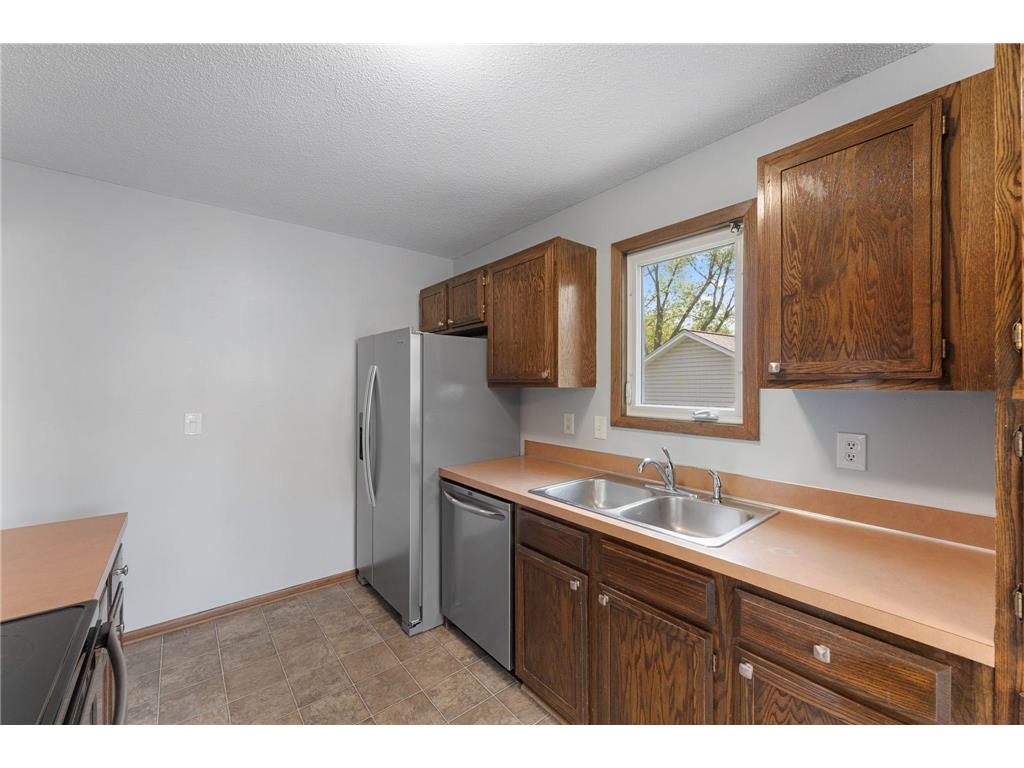 10276 Winter Place Eden Prairie MN 55347 7075417 image19