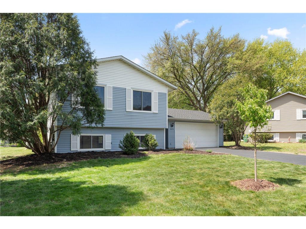 10276 Winter Place Eden Prairie MN 55347 7075417 image2
