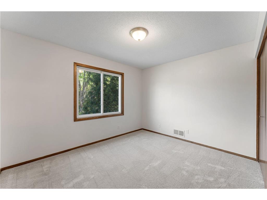 10276 Winter Place Eden Prairie MN 55347 7075417 image25