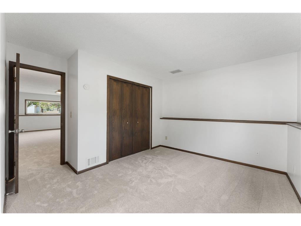 10276 Winter Place Eden Prairie MN 55347 7075417 image29