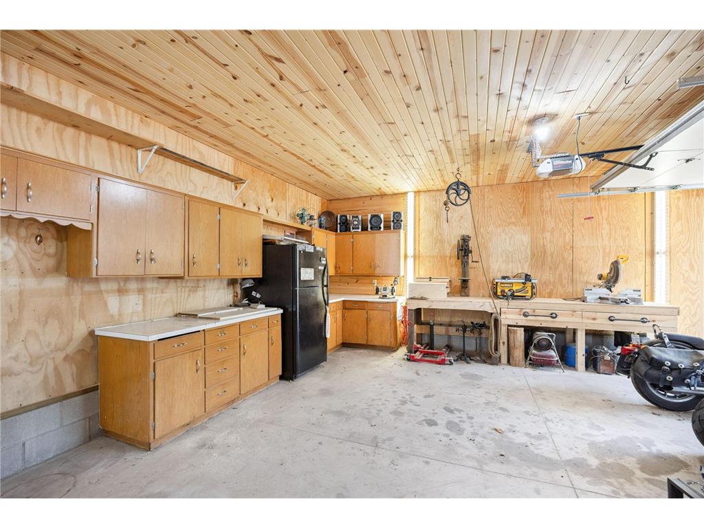 1028 13th Street E Glencoe MN 55336 7020977 image16