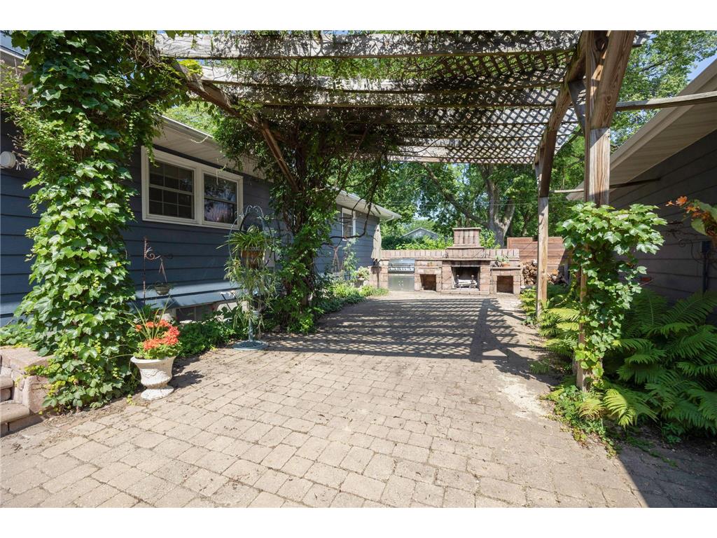 1028 13th Street E Glencoe MN 55336 7020977 image18