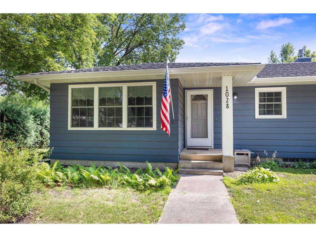 1028 13th Street E Glencoe MN 55336 7020977 image2