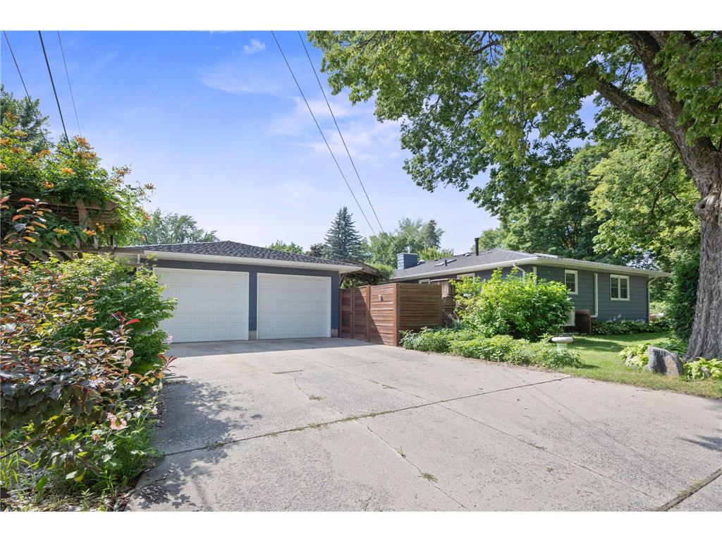 1028 13th Street E Glencoe MN 55336 7020977 image23