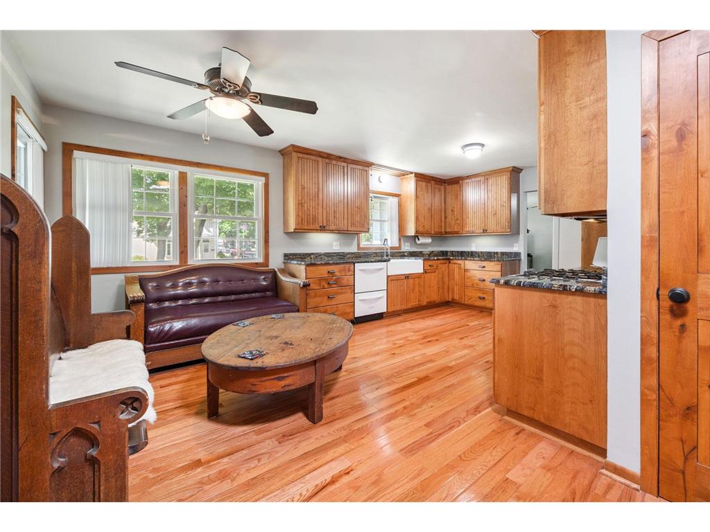 1028 13th Street E Glencoe MN 55336 7020977 image7