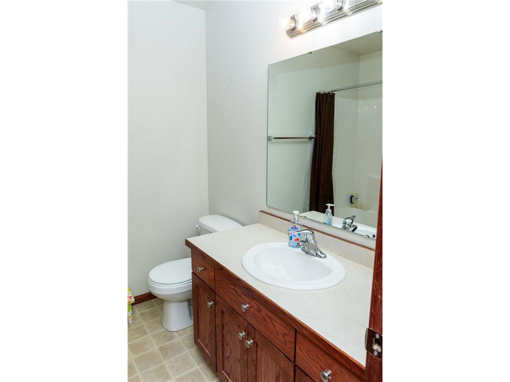 1028 39 Avenue W West Fargo ND 58078 7110863 image38