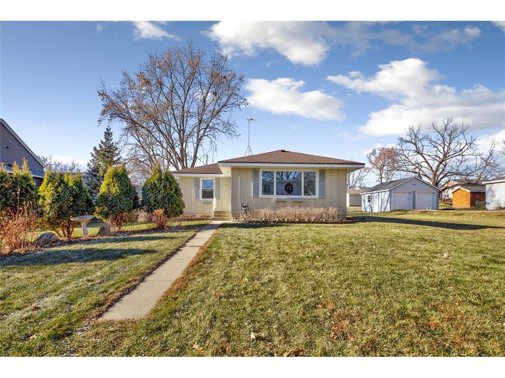 1028 8th Avenue SW, Faribault, MN, 55021 MLS 7768006 Edina Realty