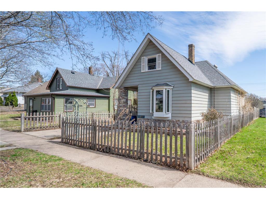 1028 Livingston Avenue West Saint Paul MN 55118 7054871 image1