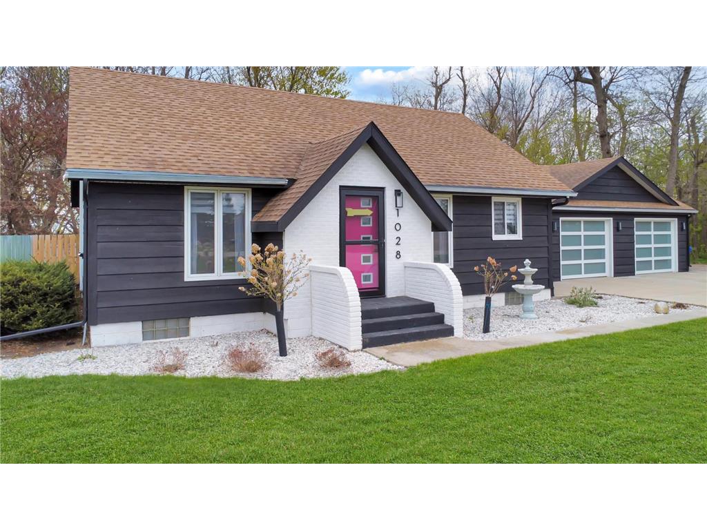 1028 S Tyler Street Tyler MN 56178 7067444 image2