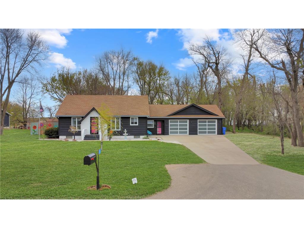 1028 S Tyler Street Tyler MN 56178 7067444 image3