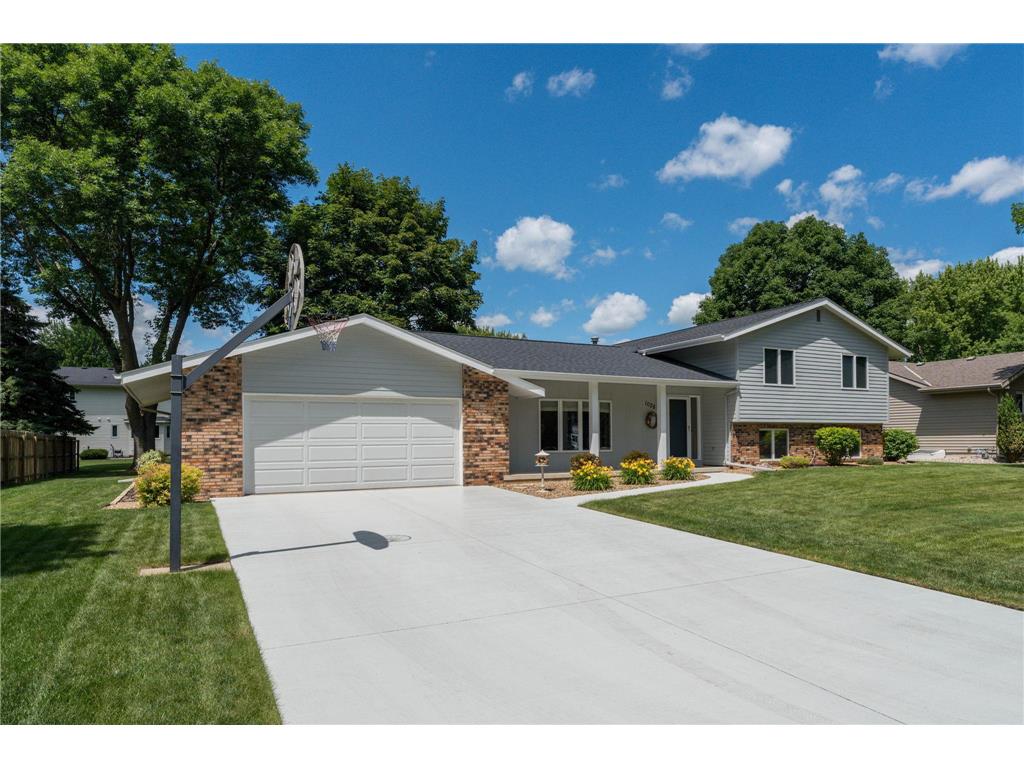 1028 Shady Oak Drive North Mankato MN 56003 7104539 image2