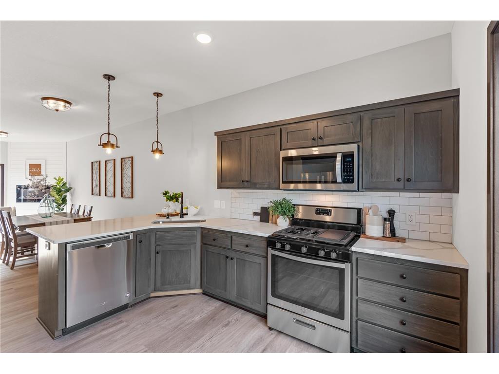 10281 3rd St NE #B Blaine MN 55434 6374933 image1