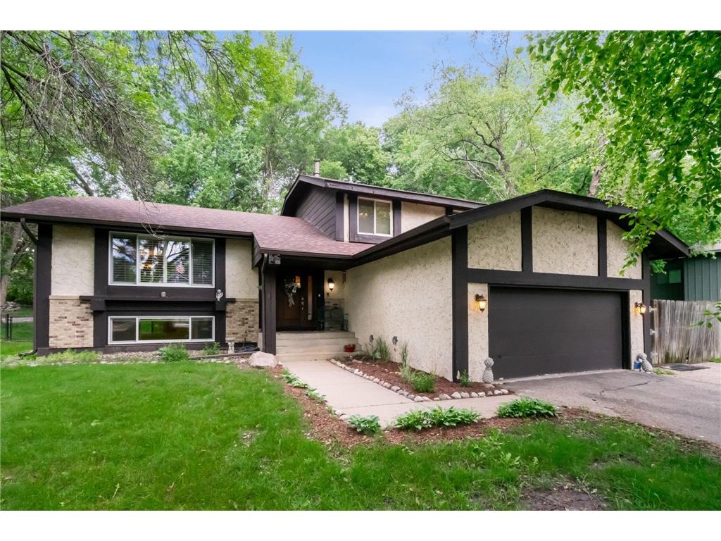10286 Laurel Drive Eden Prairie MN 55347 6657587 image1