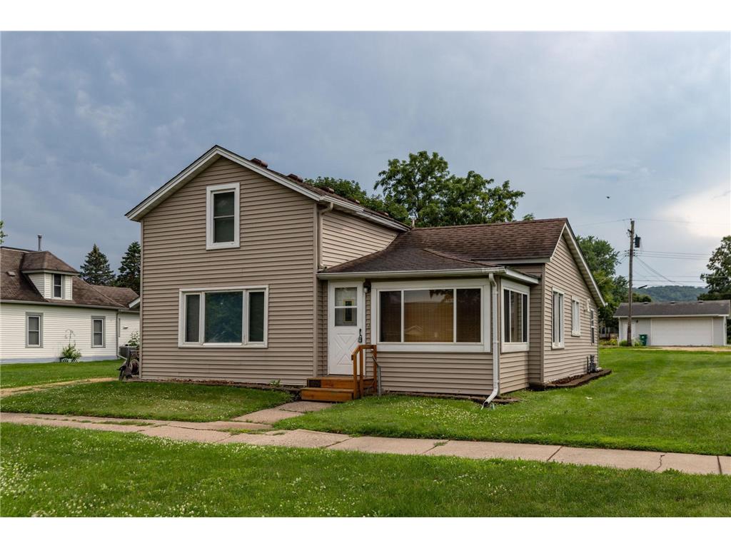 1029 5th Grant Boulevard W Wabasha MN 55981 6552556 image1