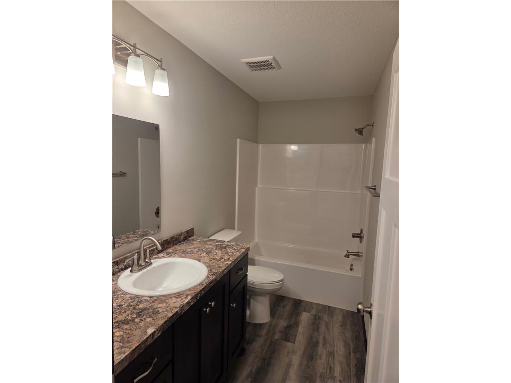 1029 Holton Ave Brainerd MN 56401 7075686 image10
