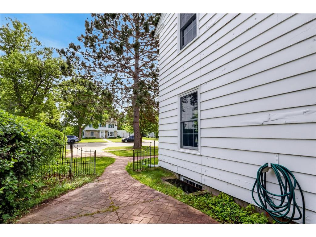 1029 NW 1st Avenue Grand Rapids MN 55744 7091734 image6