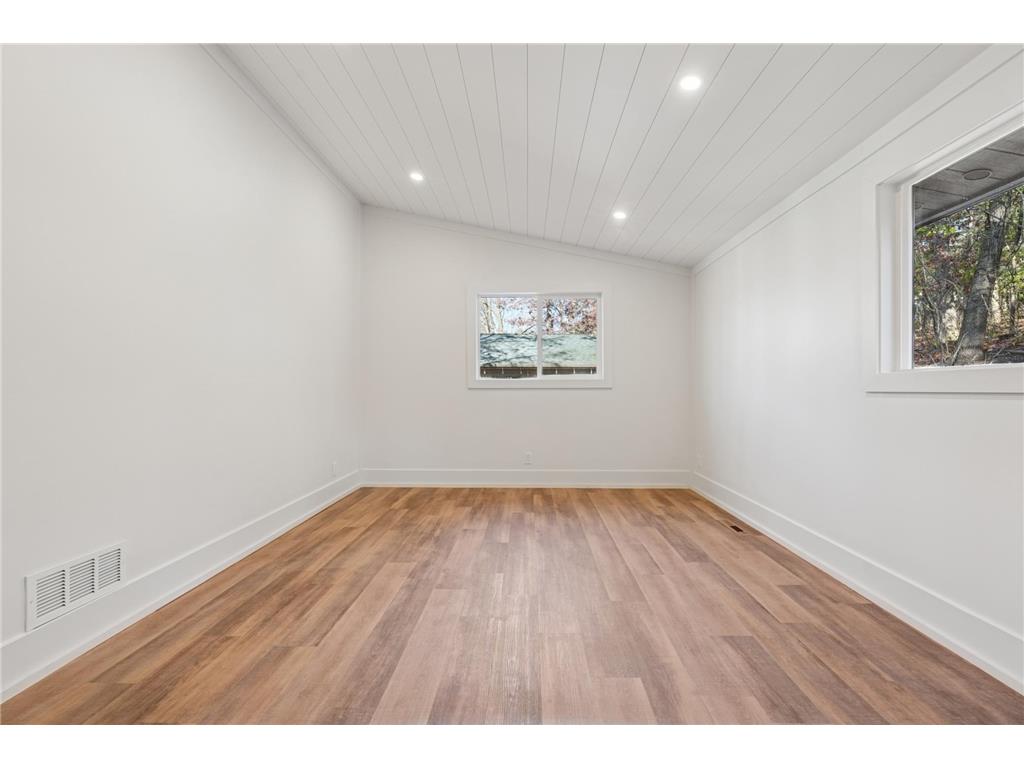 1029 Sommers Street N North Hudson WI 54016 6816927 image23