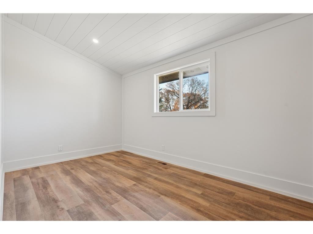 1029 Sommers Street N North Hudson WI 54016 6816927 image33