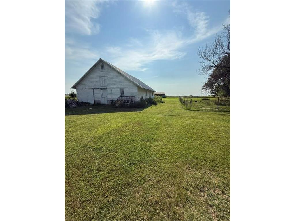 103 14th Street Brewster MN 56119 7096703 image9