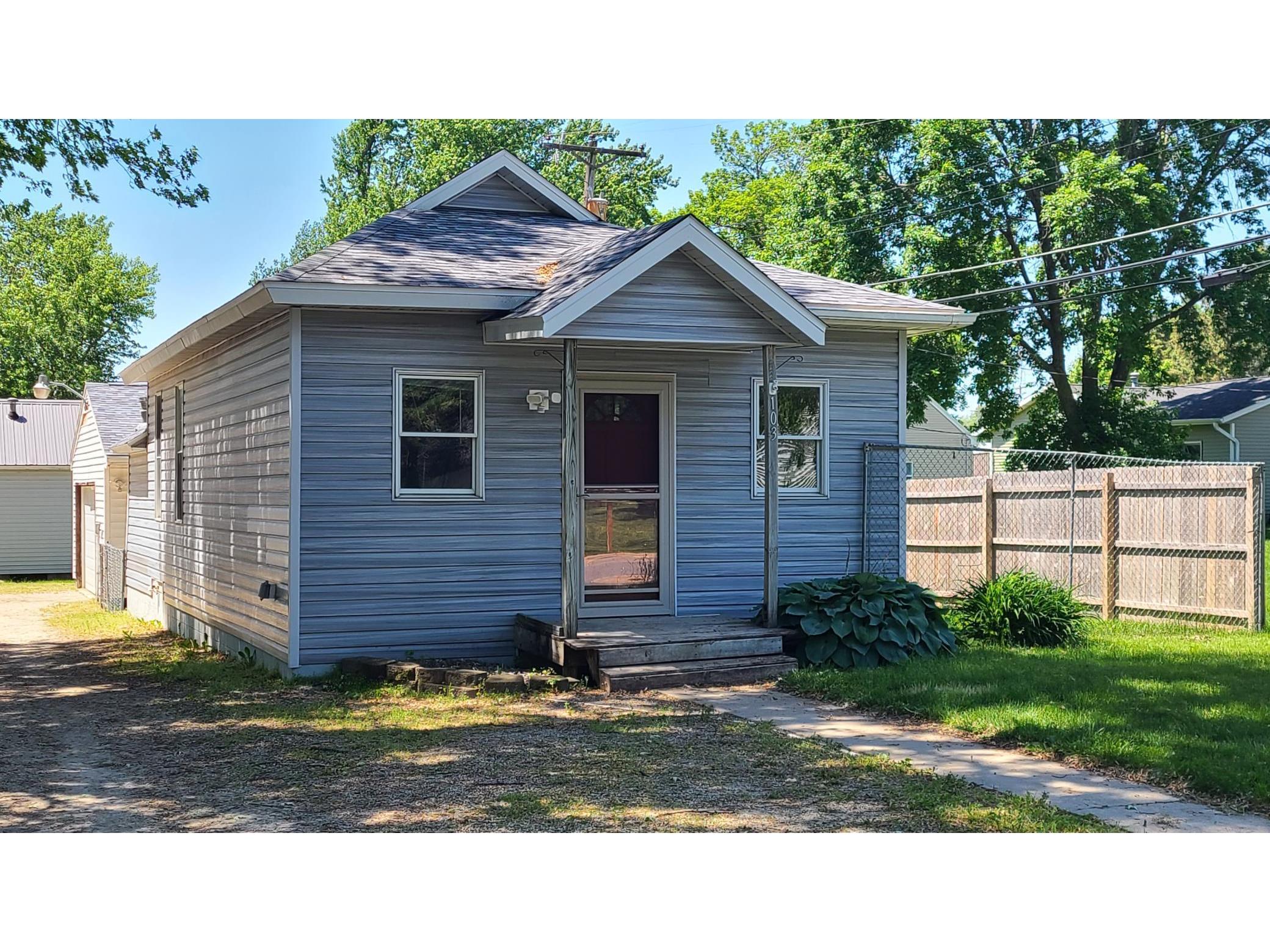 103 2nd Avenue SW, Dodge Center, MN, 55927 MLS 5769405 Edina Realty