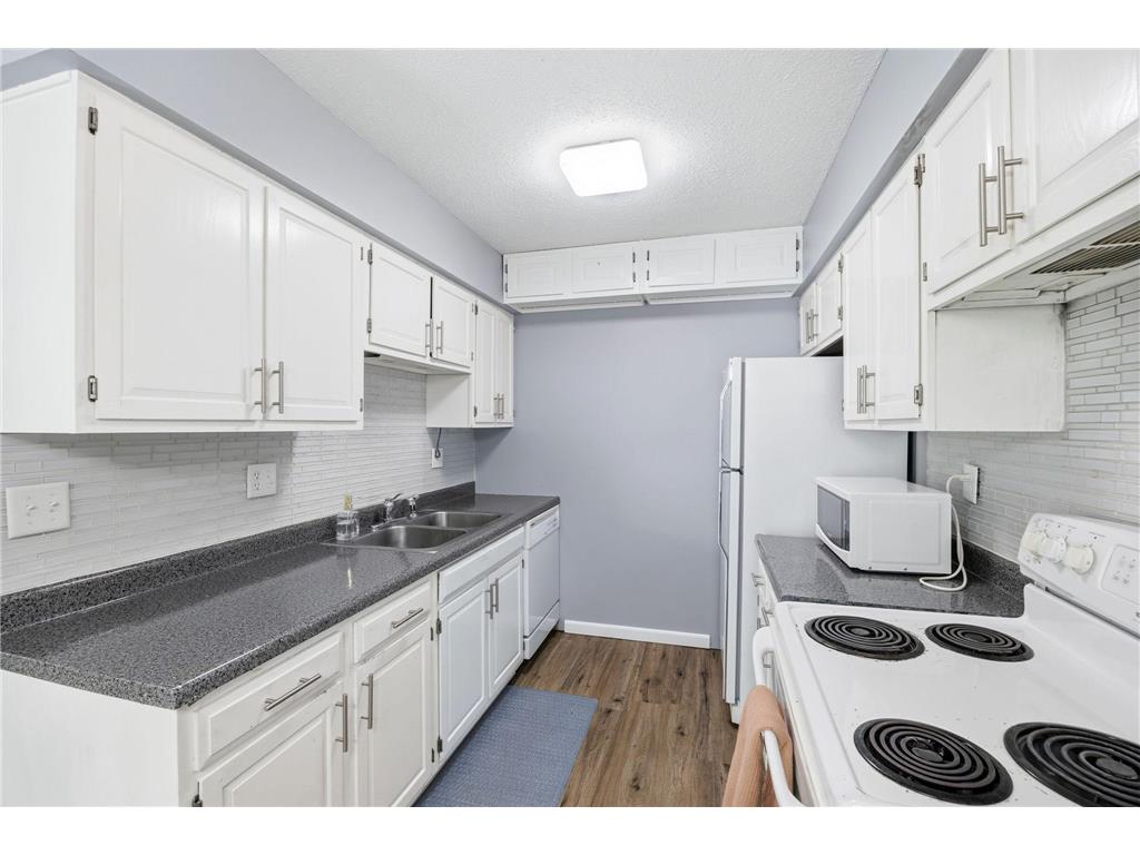 103 30th Avenue NW New Brighton MN 55112 7089750 image11