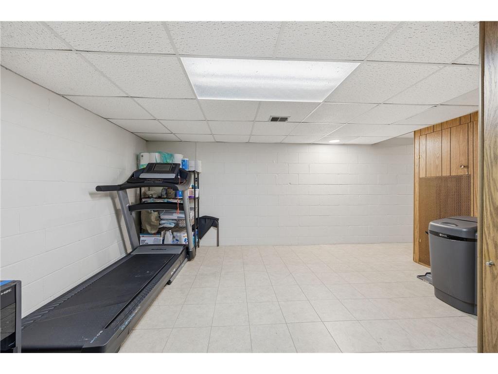 103 30th Avenue NW New Brighton MN 55112 7089750 image21