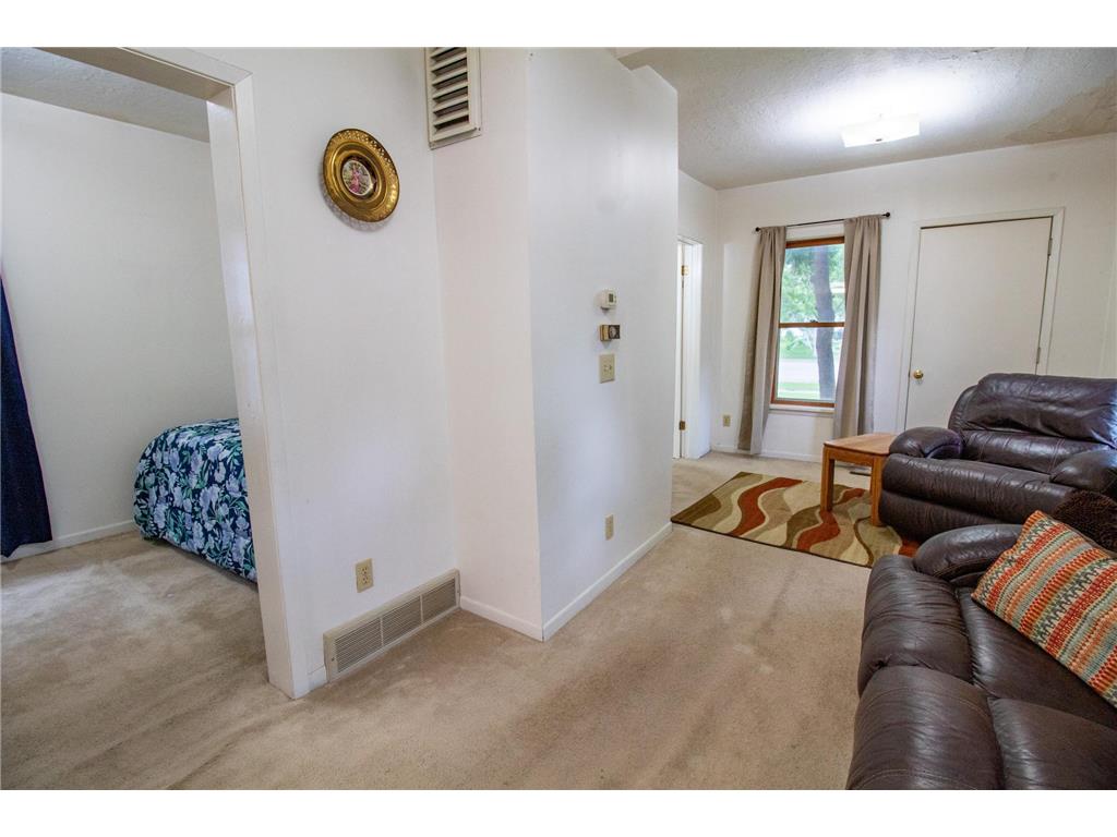 103 3rd Street NE Barnesville MN 56514 6732663 image11